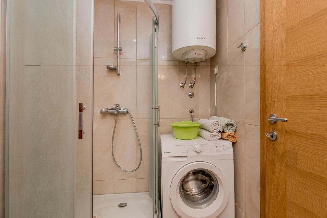 Apartments Rivijera Херцег Нови Екстериор снимка
