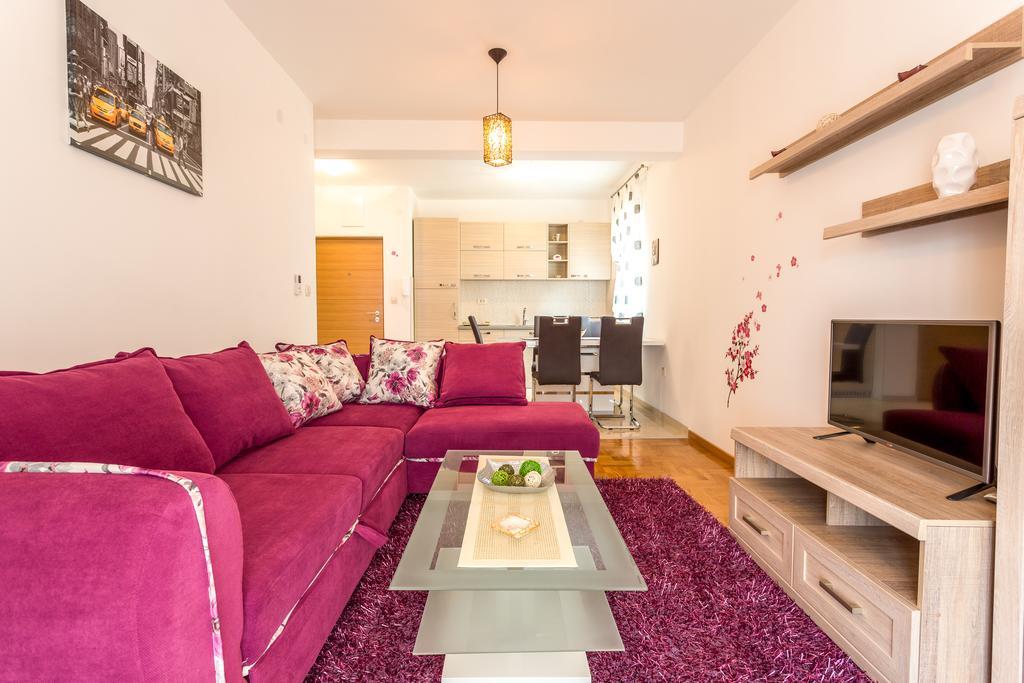 Apartments Rivijera Херцег Нови Екстериор снимка